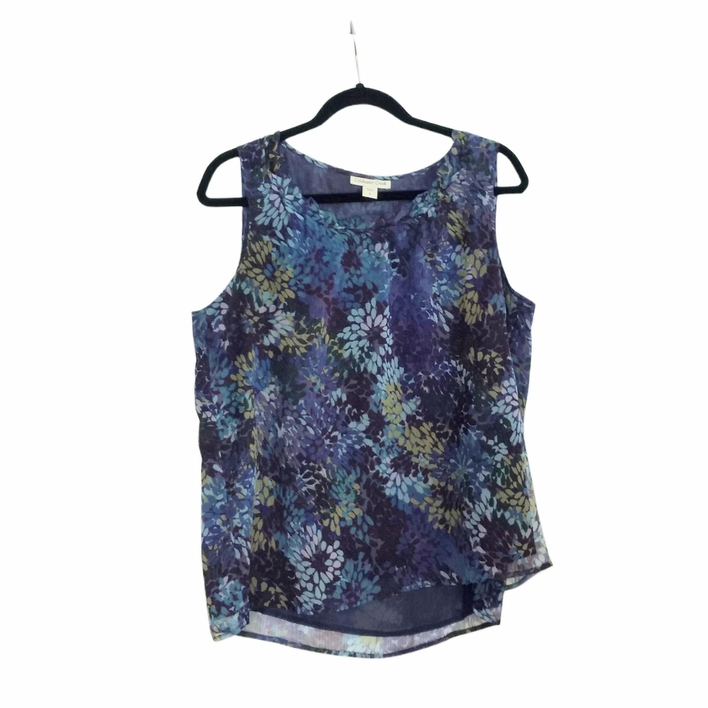 Pretty Sleeveless top